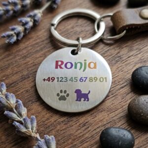 Personalisierte Edelstahl-Hundemarke (&Oslash; 30 mm) &ndash; Schimmerndes Unikat mit UV-Lasergravur